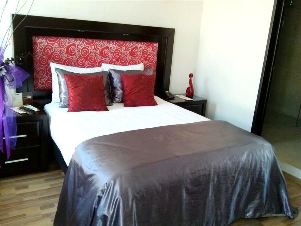 M Hoteles Concepto Morelia Eksteriør billede